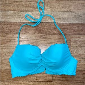 Victoria’s Secret bikini top